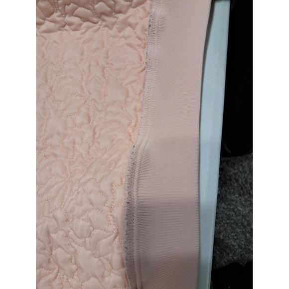 Guess Los Angeles Quilted Jacket-size medium-blush pink-see pics for marks/fadin - Picture 9 of 9